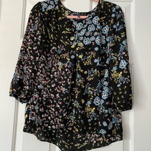 Floral hi-low blouse!